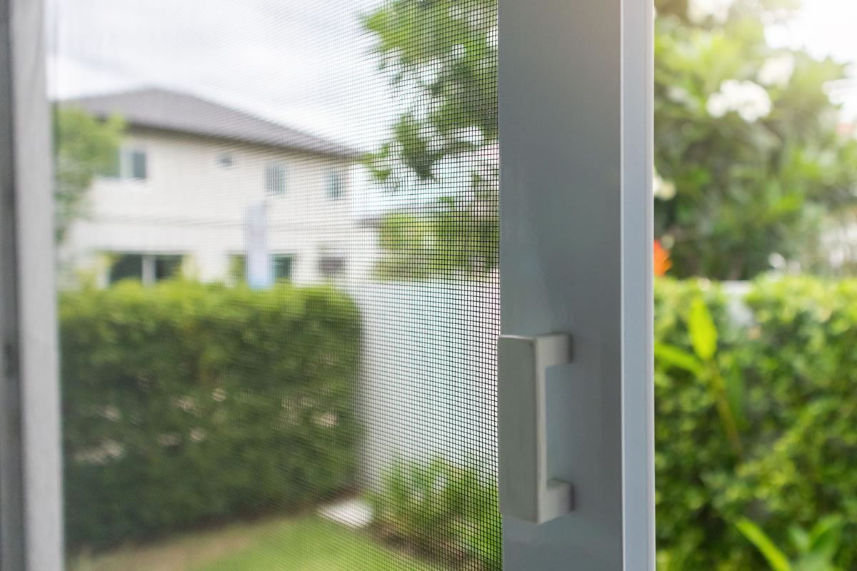 installazione-zanzariere-a-lodi
